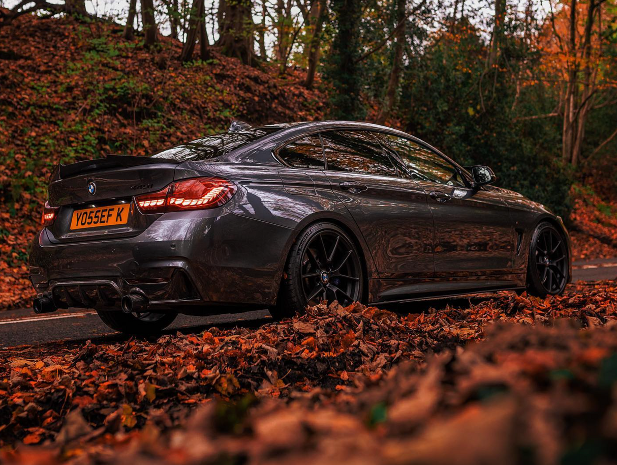 BMW carbon fiber boot spoiler M4