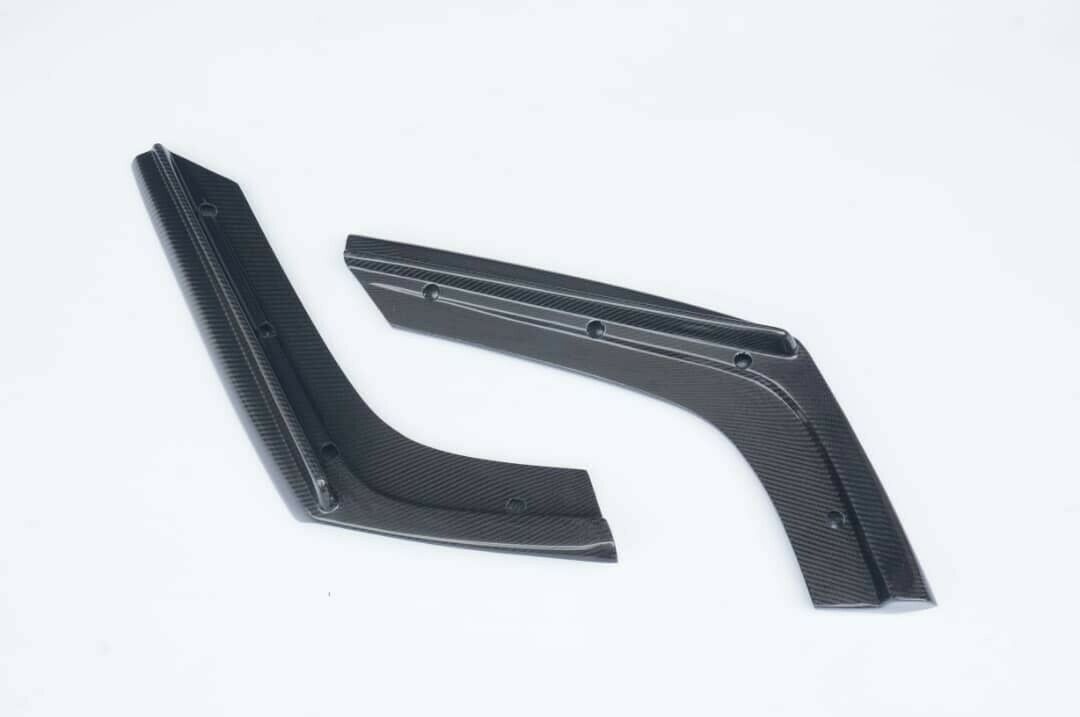 BMW M3 F80 M4 F82 F83 Carbon Fiber Rear BumperBMW M3 F80 M4 F82 F83 Carbon Fiber Rear Bumper Side Splitters