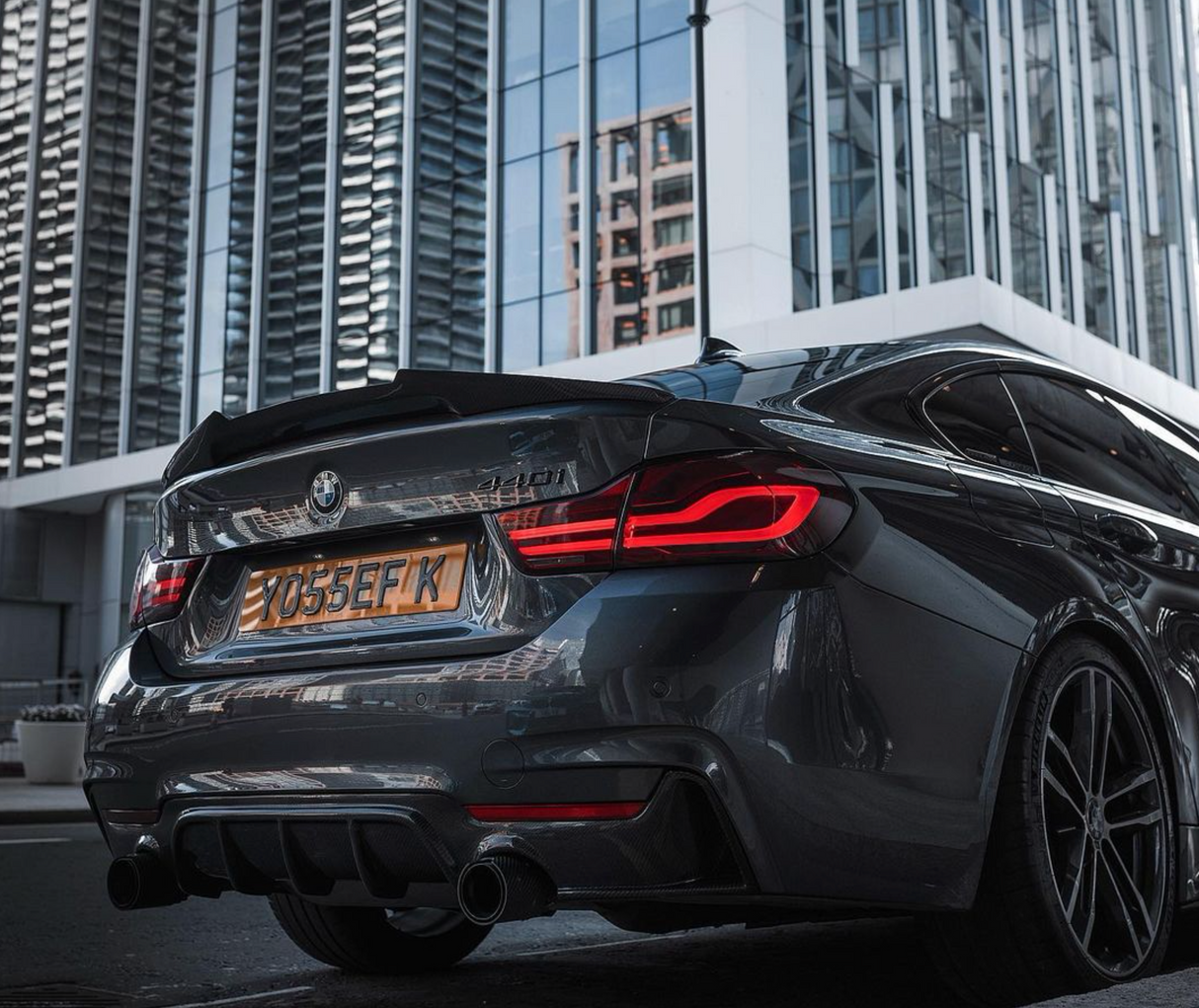 BMW carbon fiber boot spoiler M4 style 
